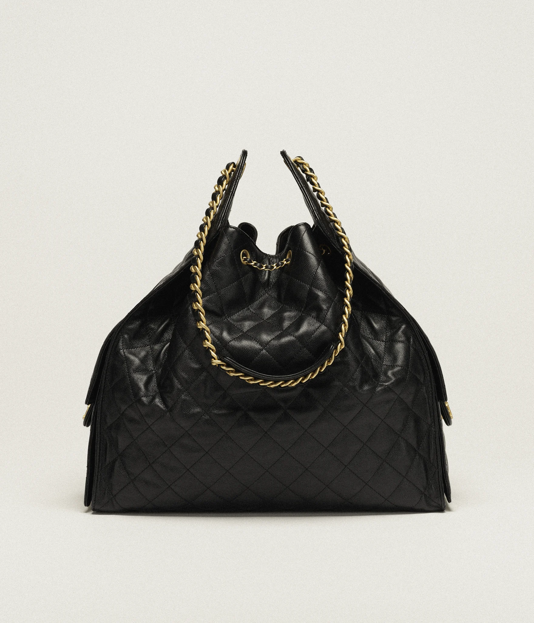 CHANEL 25 Large Handbag - Image 3