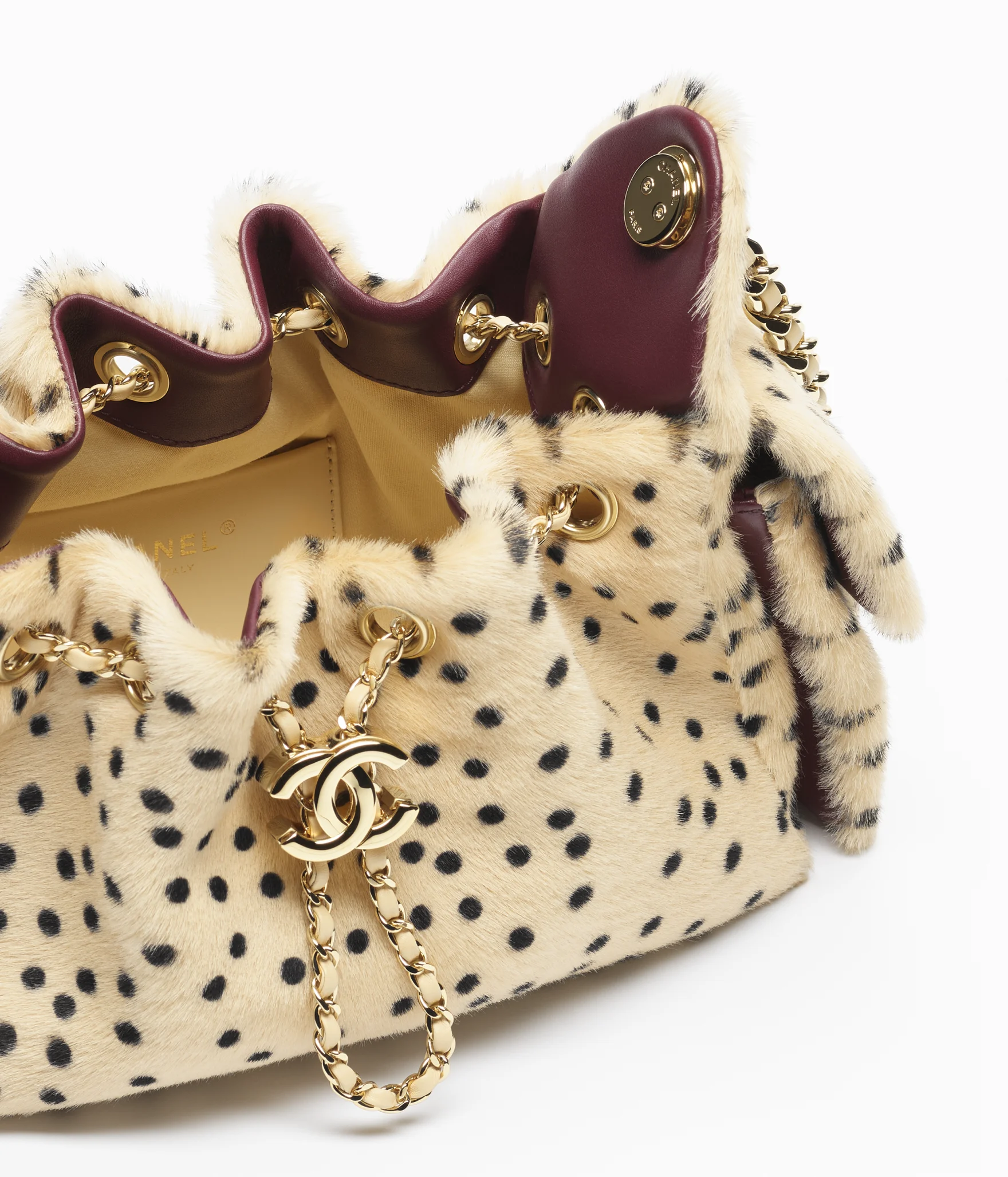 CHANEL 25 Mini Handbag - Image 3
