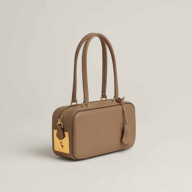 Evercolor calf leather handbag. - Image 2