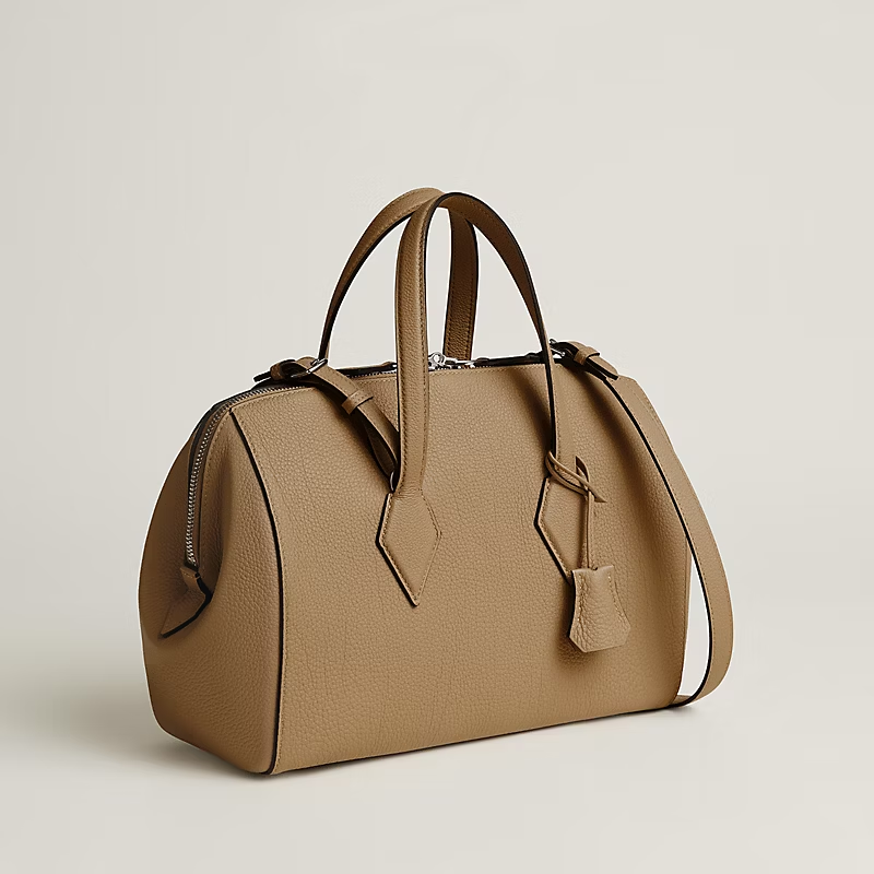 Togo calf leather handbag. - Image 2
