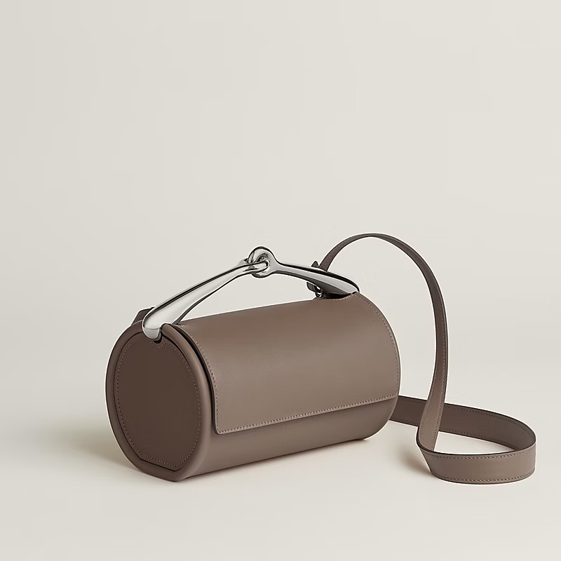 Evercolor calf leather handbag. - Image 2