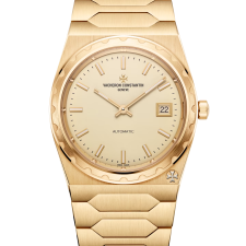 222 model wristwatch