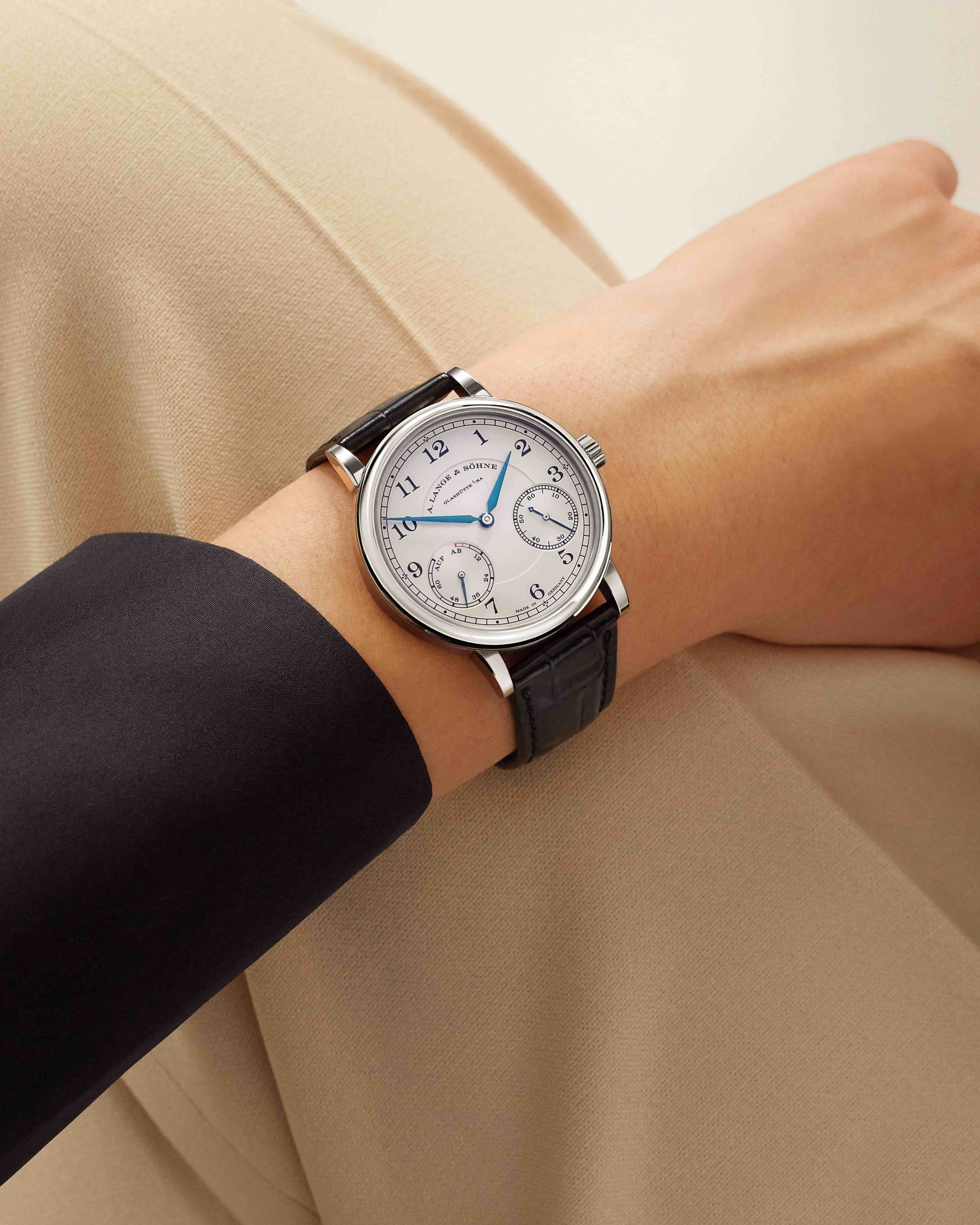 1815 Power Reserve Indicator Watch 750 Platinum Edition - Image 2