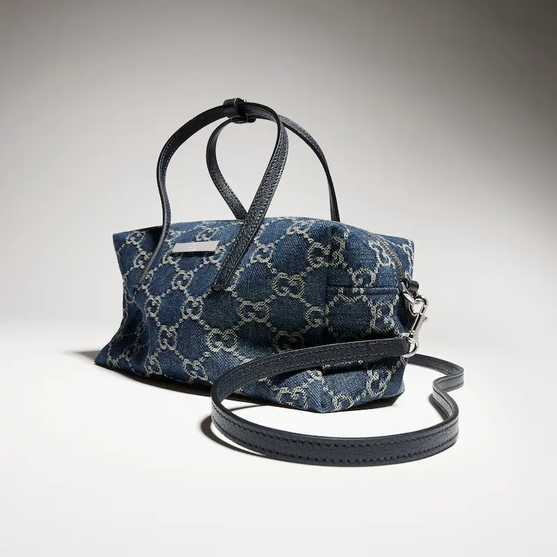 Decorate Gucci badge small Boston bag - Image 5