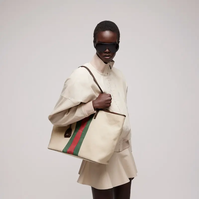 Gucci Tribeca collection large tote bag with hanging accessories - Image 2
