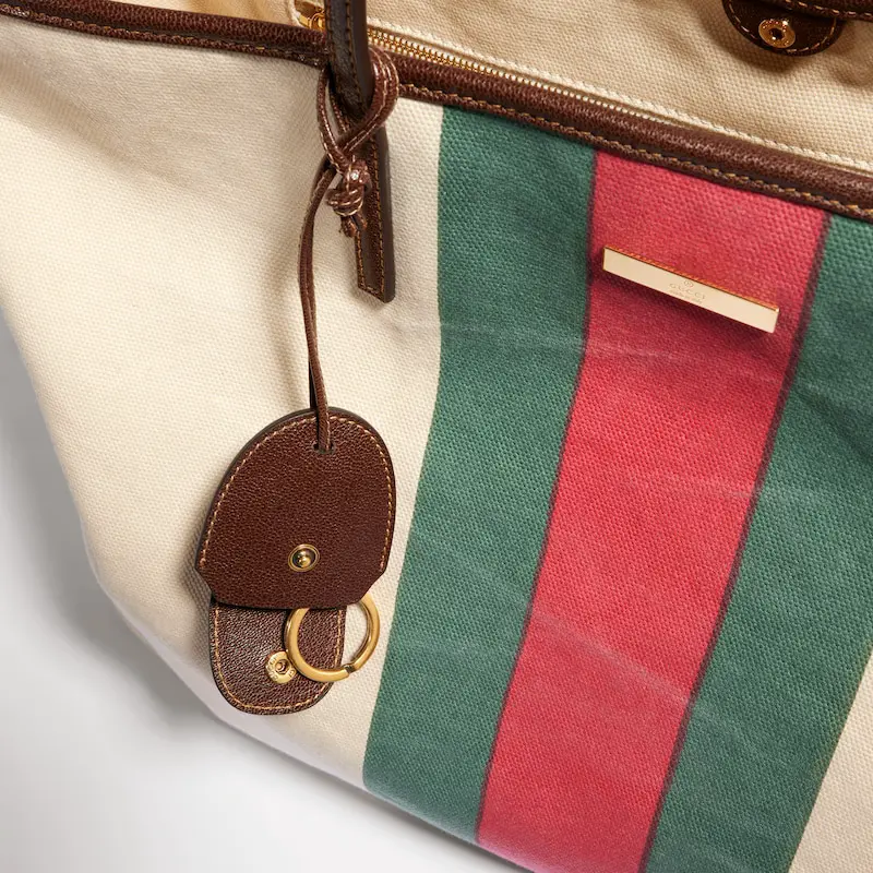 Gucci Tribeca collection large tote bag with hanging accessories - Image 4