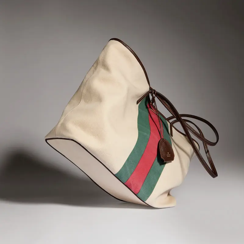 Gucci Tribeca collection large tote bag with hanging accessories - Image 6