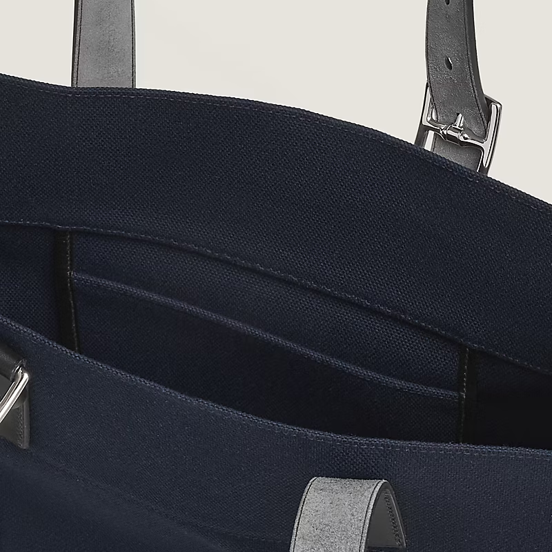 Etiviere Shopping Small Handbag - Image 4