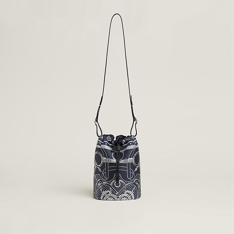 Lassoe Herm è s Shoulder Backpack